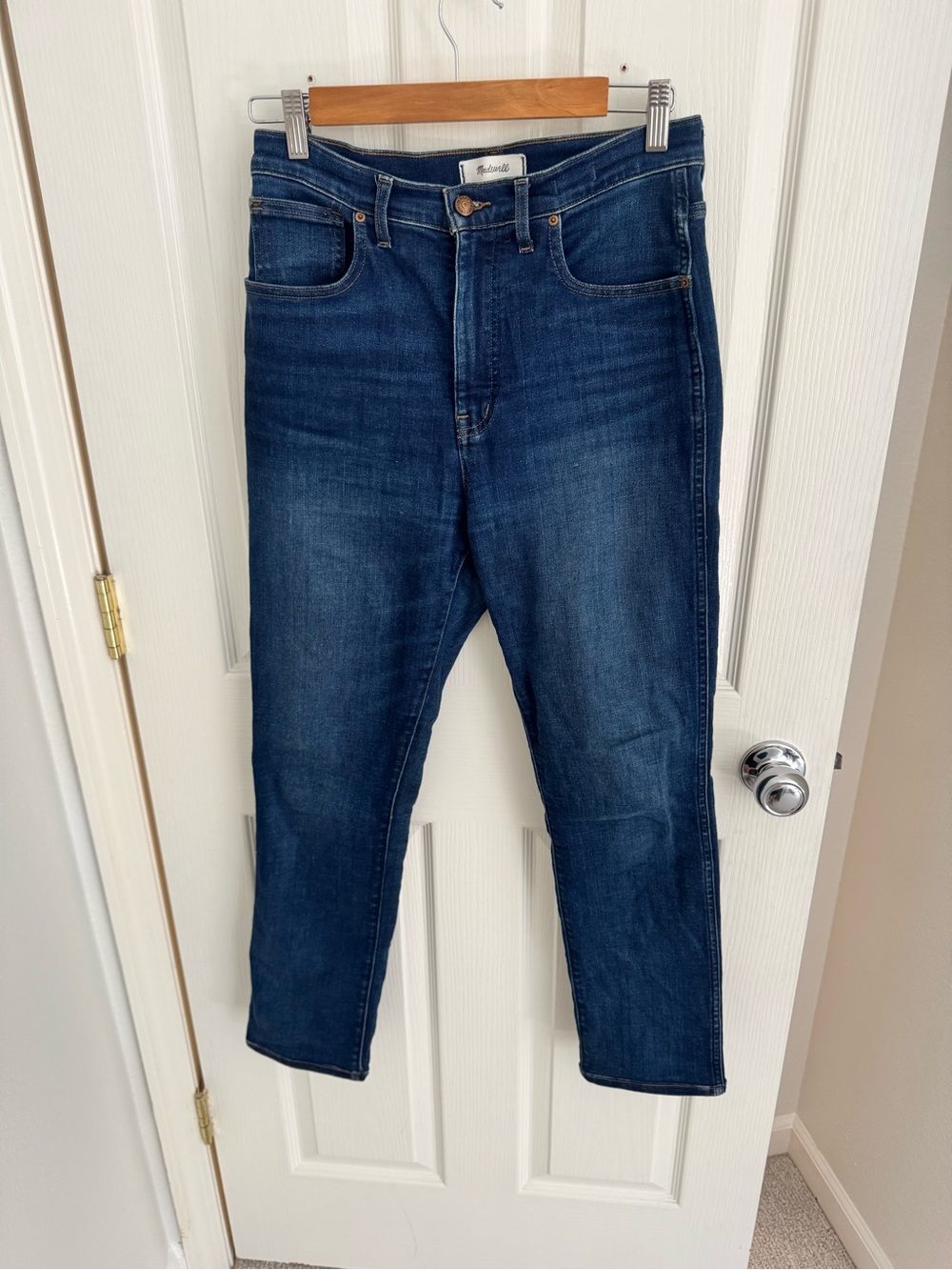 Madewell Women's Pencil Straight-Leg Jeans in Dark Blue